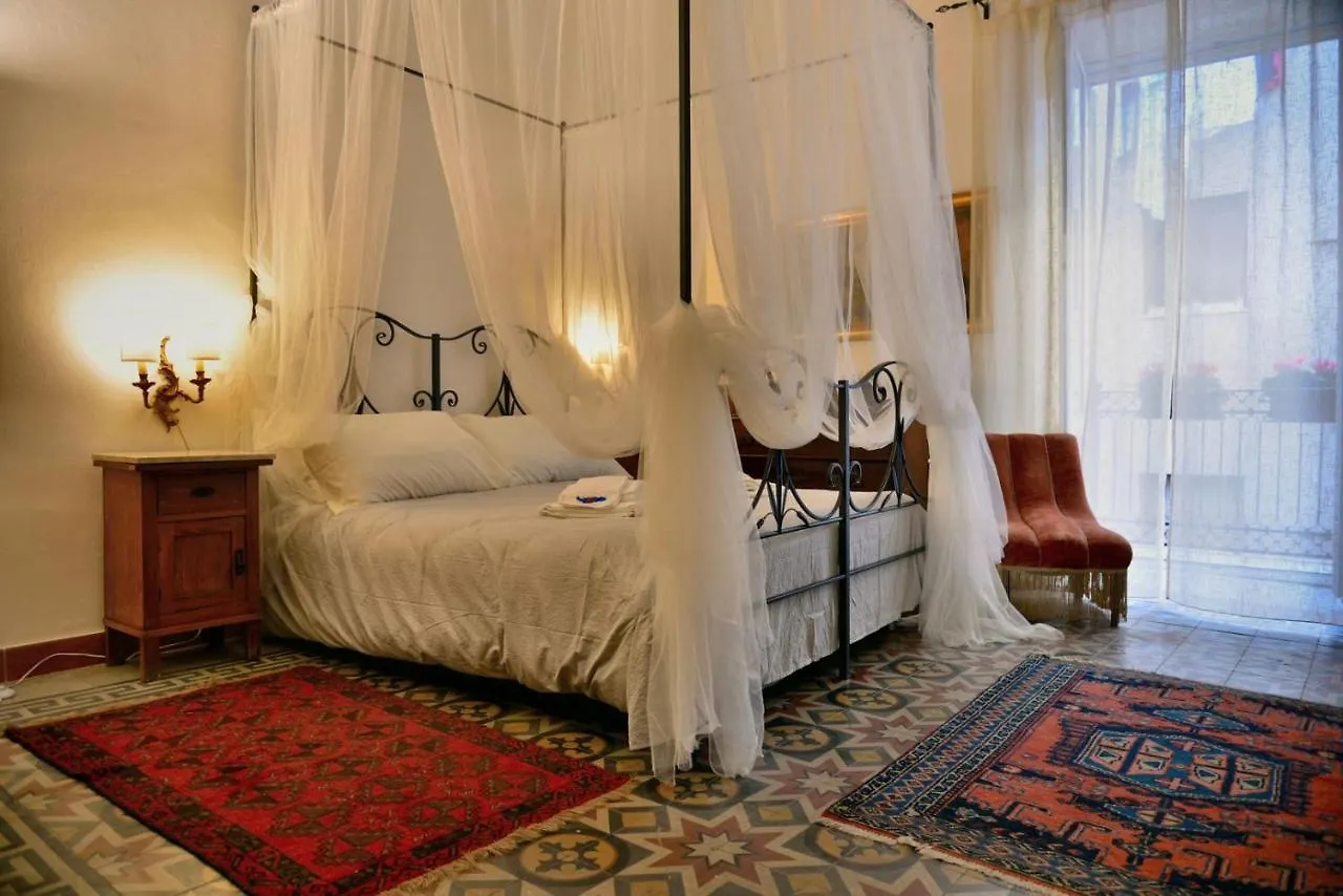 Holiday home Real Umberto I ° - Kalsa Villa Palermo